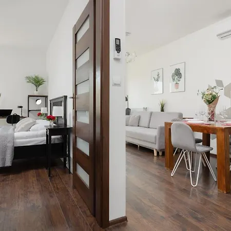 Bright With Balcony By Renters Apartment Warsaw